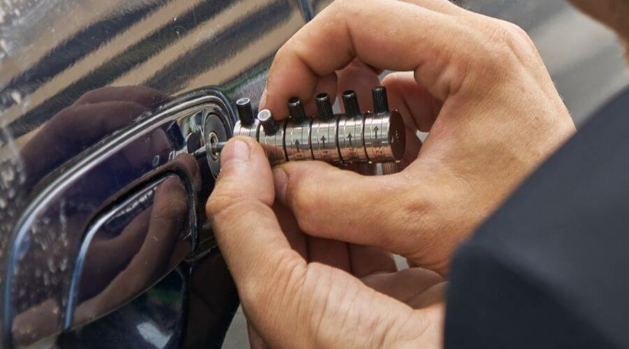 Professional residential roofers in Springboro, PA